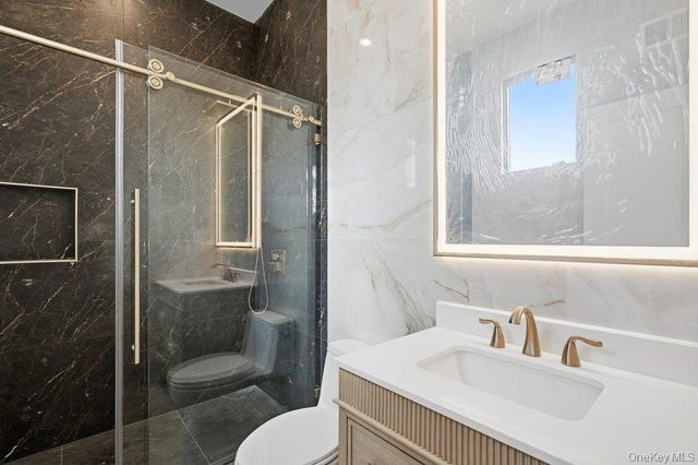 259-09 81st Avenue, Glen Oaks, NY 11004