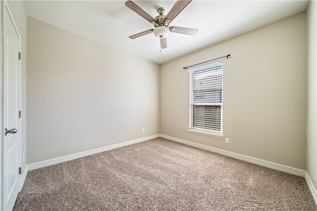 103 Foxtail Palm Dr, Portland, TX 78374