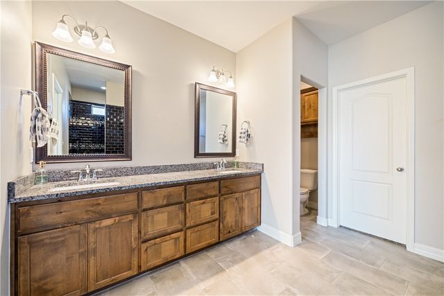 103 Foxtail Palm Dr, Portland, TX 78374