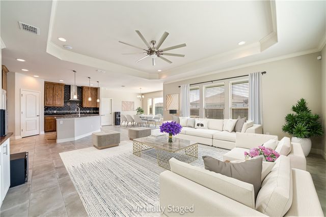 103 Foxtail Palm Dr, Portland, TX 78374