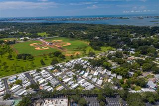 7801 34TH AVENUE N 9, St Petersburg, FL 33710