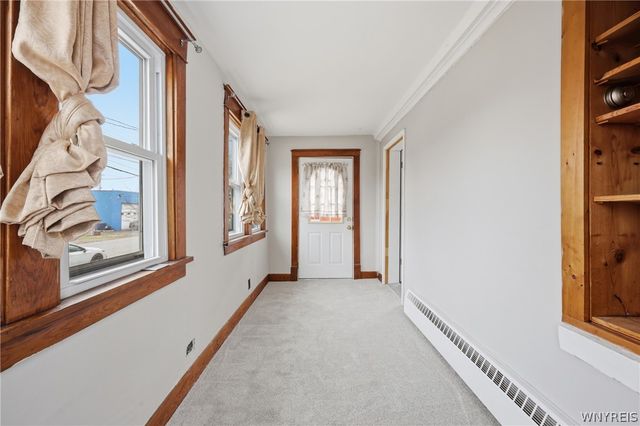 33 Julian Avenue 33, Lackawanna, NY 14218