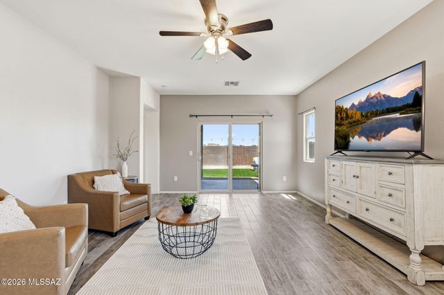 12228 W Fianchetto Drive, Marana, AZ 85653
