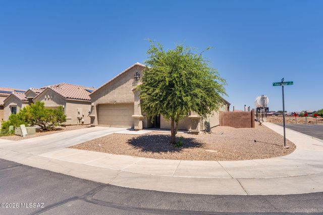 12228 W Fianchetto Drive, Marana, AZ 85653
