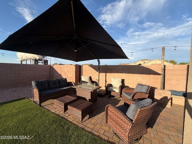 12228 W Fianchetto Drive, Marana, AZ 85653