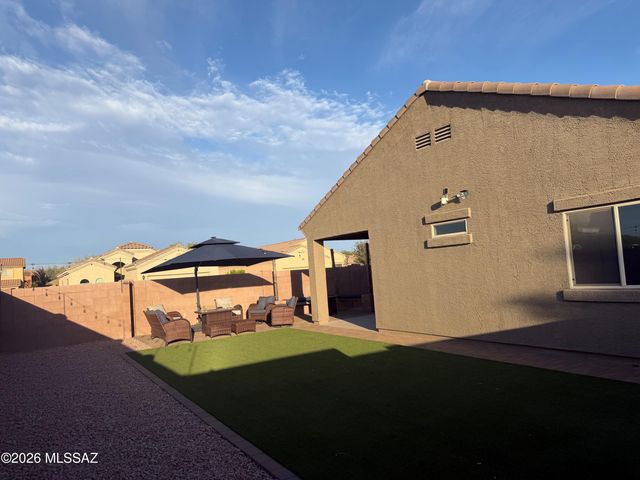 12228 W Fianchetto Drive, Marana, AZ 85653