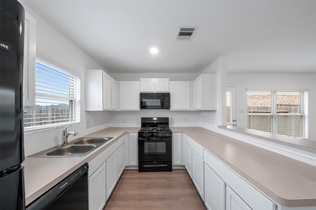 1047 Brighton Orchards Lane, Magnolia, TX 77354