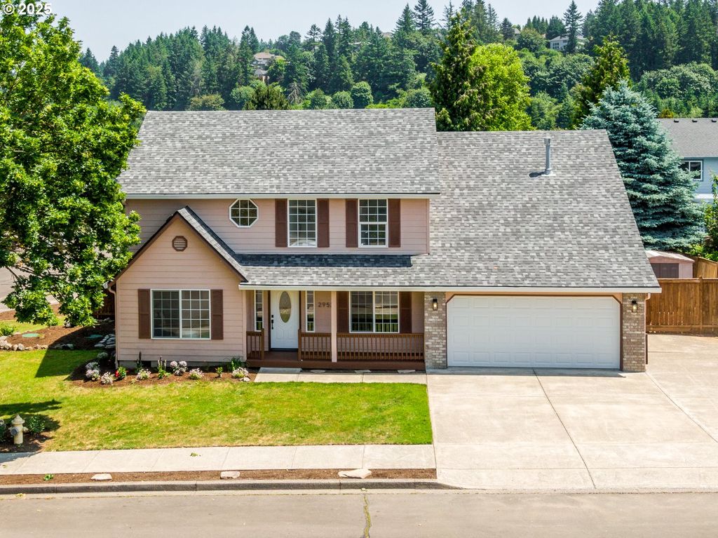 2952 Nw OGDEN St, Camas, WA 98607
