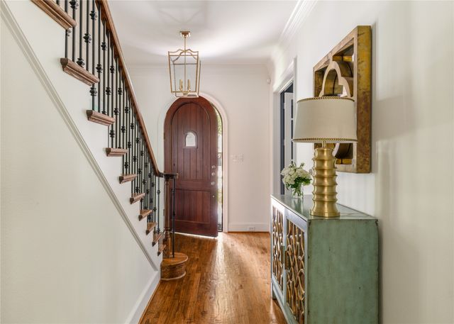 5301 Monticello Avenue, Dallas, TX 75206