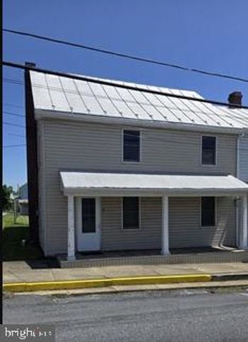 5 N HIGH STREET, Newburg, PA 17240