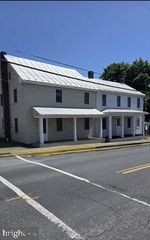 5 N HIGH STREET, Newburg, PA 17240