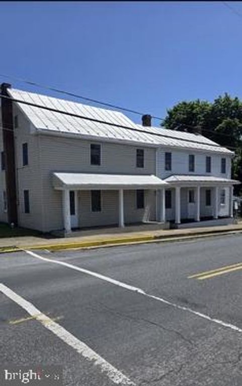 5 N HIGH STREET, Newburg, PA 17240