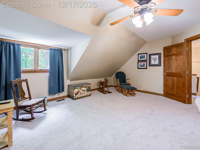 8880 Hidden Lake Drive, Howell, MI 48855