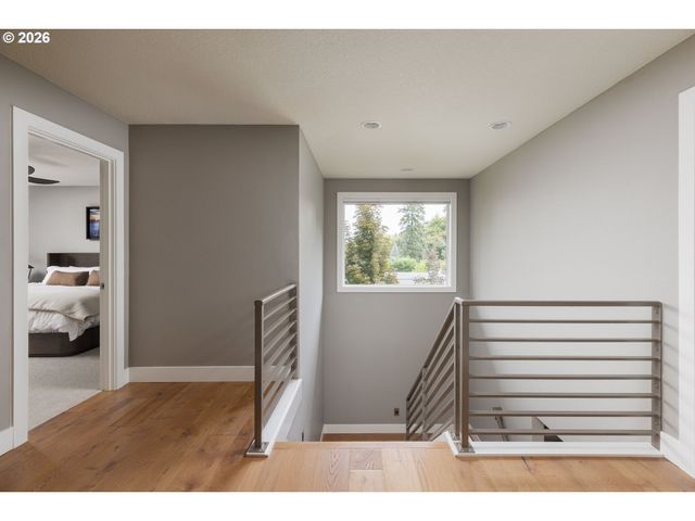 2600 GLENMORRIE Dr, Lake Oswego, OR 97034