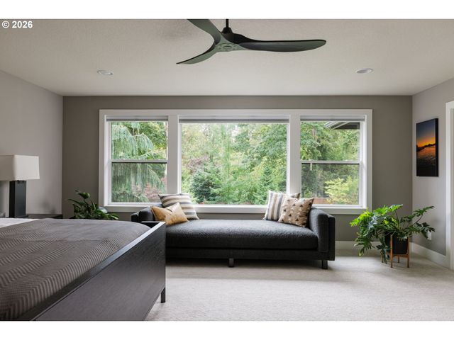 2600 GLENMORRIE Dr, Lake Oswego, OR 97034