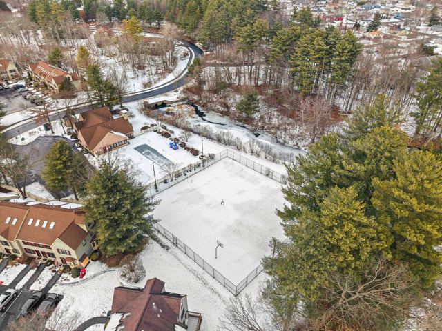 3 Mayfair Ln Apt 207, Nashua, NH 03063