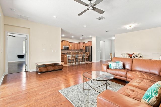20233 MERRY OAK AVENUE, Tampa, FL 33647