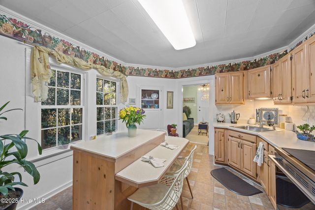 104 Pattswood Road, New Bern, NC 28560