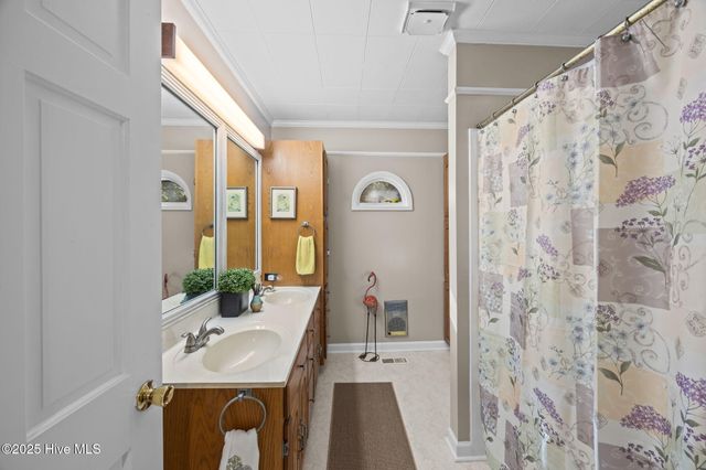 104 Pattswood Road, New Bern, NC 28560