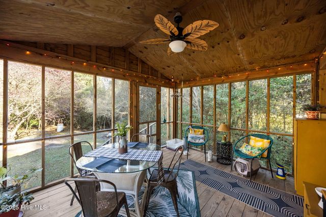 104 Pattswood Road, New Bern, NC 28560