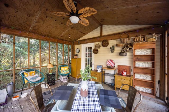 104 Pattswood Road, New Bern, NC 28560