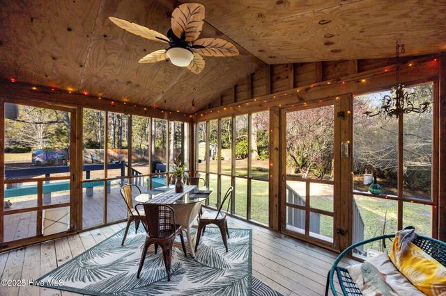 104 Pattswood Road, New Bern, NC 28560