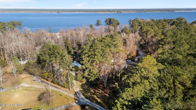 104 Pattswood Road, New Bern, NC 28560