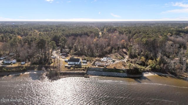 104 Pattswood Road, New Bern, NC 28560