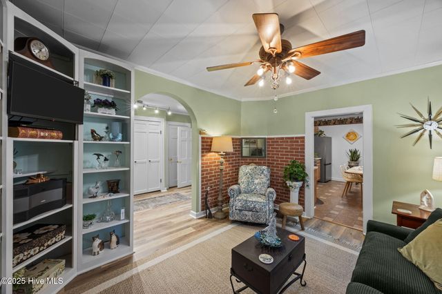 104 Pattswood Road, New Bern, NC 28560