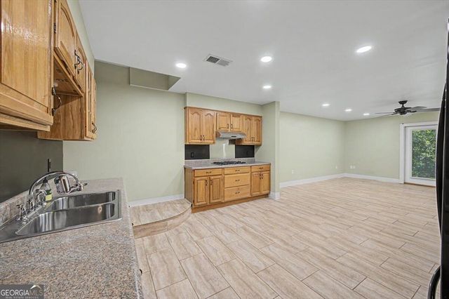 73 Victorian Court, Dallas, GA 30157