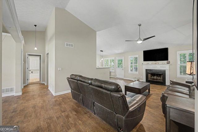 73 Victorian Court, Dallas, GA 30157