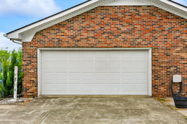 2426 McCauley Road, Wilmore, KY 40390