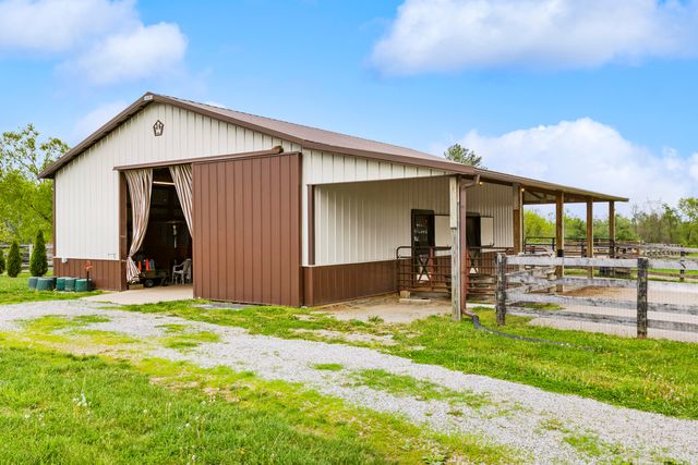 2426 McCauley Road, Wilmore, KY 40390