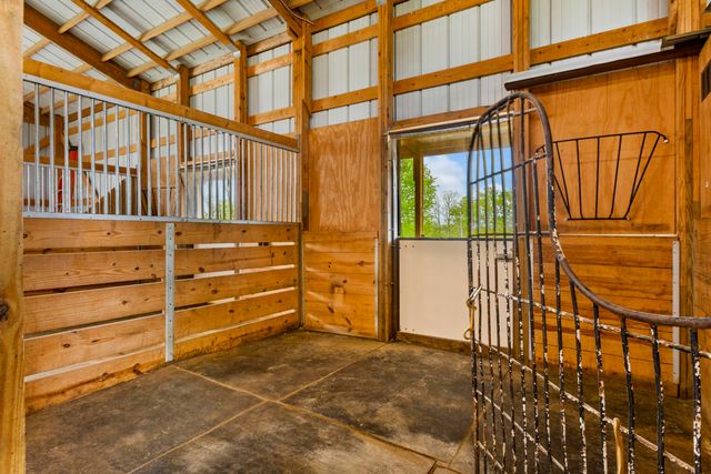 2426 McCauley Road, Wilmore, KY 40390