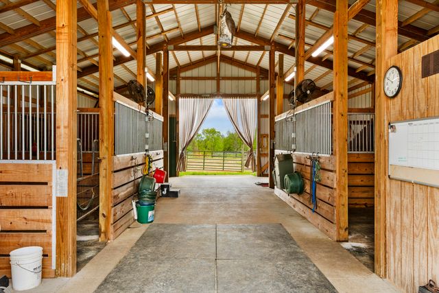 2426 McCauley Road, Wilmore, KY 40390