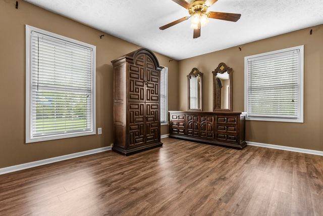 2426 McCauley Road, Wilmore, KY 40390