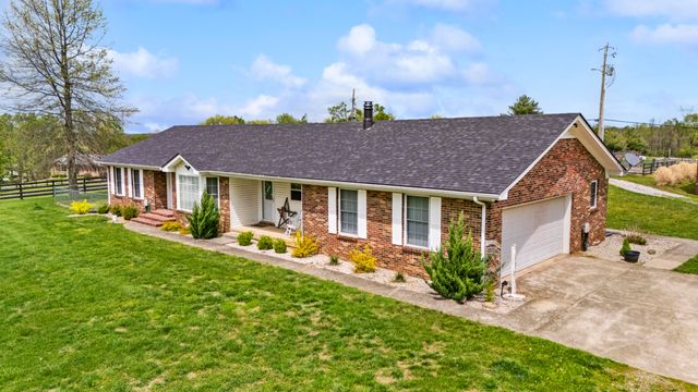 2426 McCauley Road, Wilmore, KY 40390