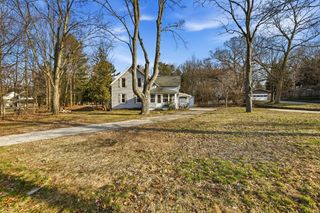 17839 N Shore Drive, Ferrysburg City, MI 49456