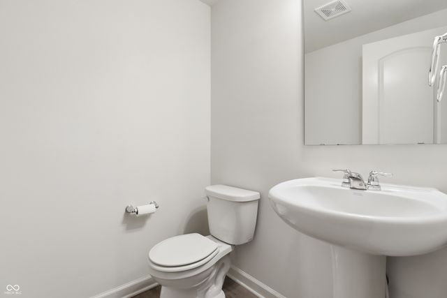 9739 Junction Station, Fishers, IN 46037