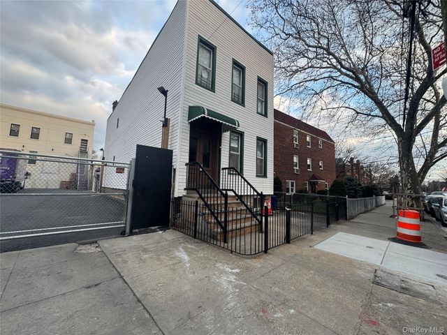 6353 60th Place, Ridgewood, NY 11385