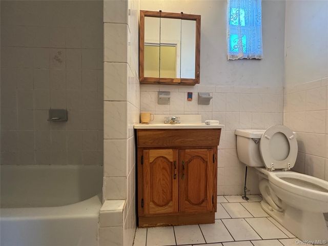 6353 60th Place, Ridgewood, NY 11385