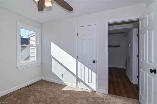 207 Fairview CIR N, Portsmouth, VA 23702