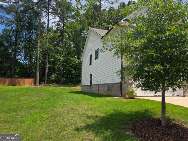3513 Palmer Falls Drive, Douglasville, GA 30135