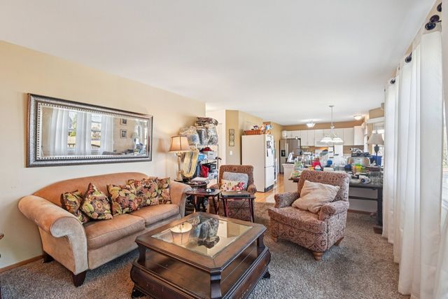 1622 DURHAM Court, Crystal Lake, IL 60014