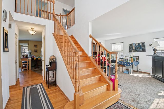 1622 DURHAM Court, Crystal Lake, IL 60014