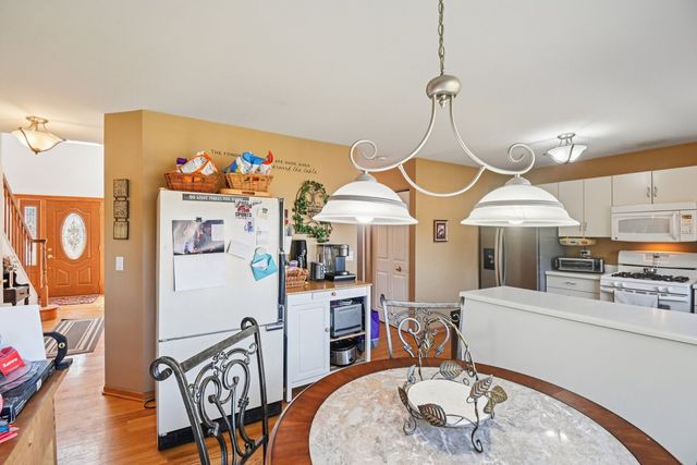 1622 DURHAM Court, Crystal Lake, IL 60014