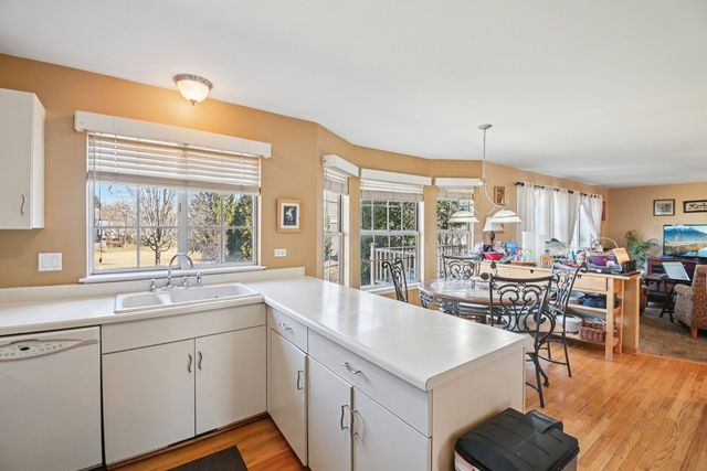 1622 DURHAM Court, Crystal Lake, IL 60014