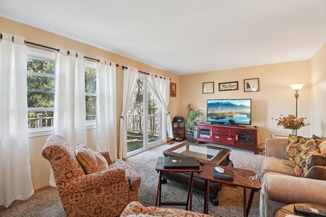 1622 DURHAM Court, Crystal Lake, IL 60014