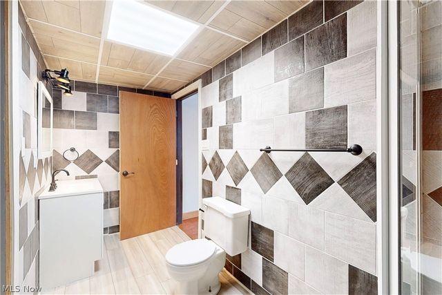 8720 Us-22A, Bloomingdale, OH 43910