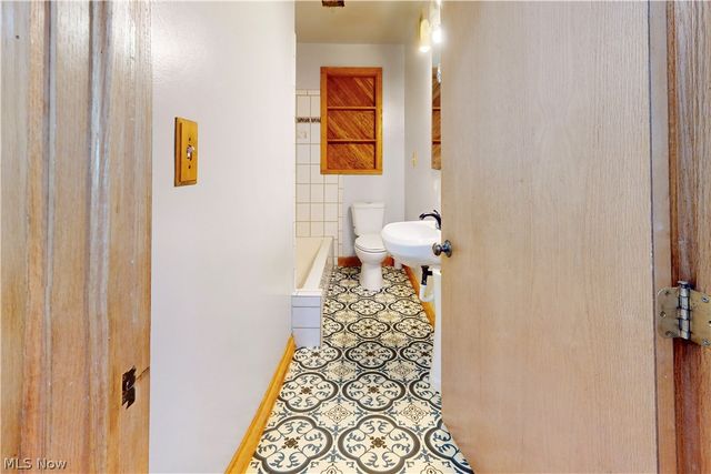 8720 Us-22A, Bloomingdale, OH 43910